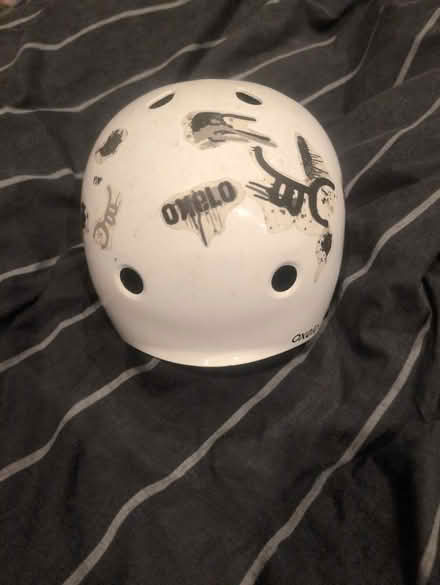 Photo of free Skateboard helmet 55-58cm (SE27) #2