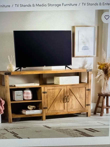 Photo of free Tv stand (Greenwich) #1