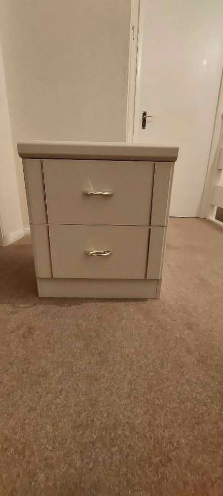 Photo of free Chest of drawer (Adeyfield HP2) #1