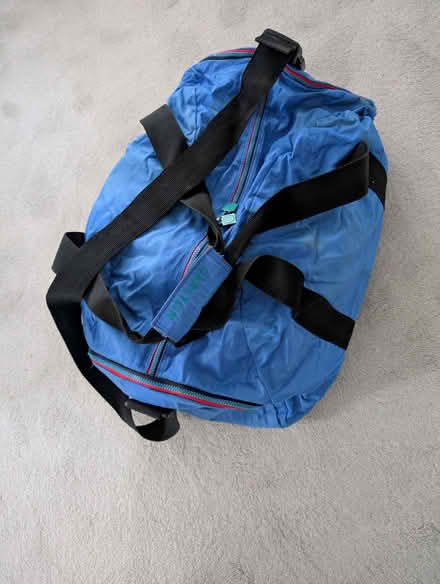 Photo of free Large soft travel bag. (Pant SY10) #1