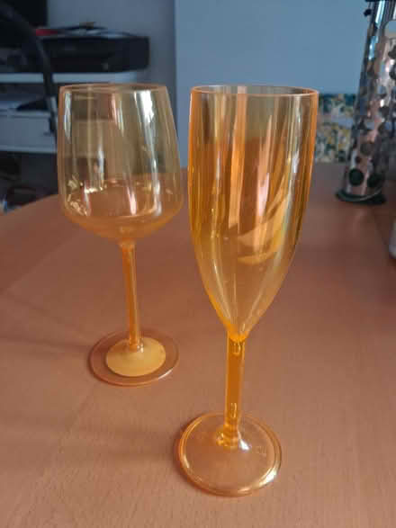 Photo of free Couple of plastic glasses (Streatham SW16) #1