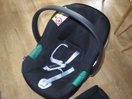 Photo of free Cybex Aton B2 Baby Pram/Car Seat (Kings Stanley GL10) #1