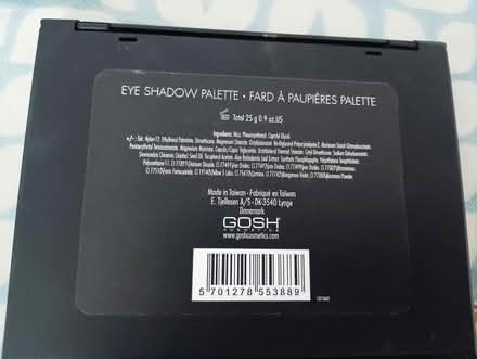 Photo of free 'Gosh' eye shadow pallet (South reading RG2) #2