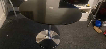 Photo of free Round Glass dining Table (Armley LS12) #2