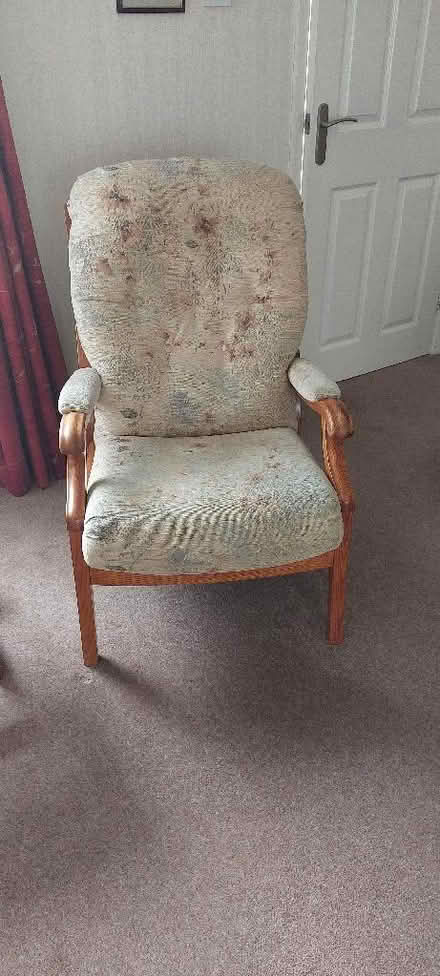 Photo of free Armchair chairs (Adeyfield HP2) #1
