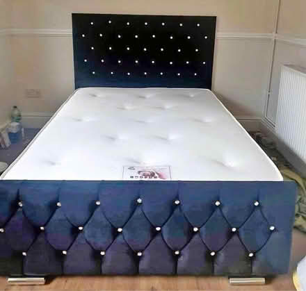 Photo of free bed (Wardle road M33) #1