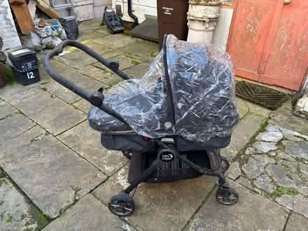 Photo of free Baby buggy and baby car seat (Hyson Green NG1) #1