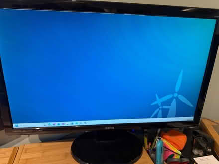 Photo of free 2 computer monitors (St Albans AL1) #2