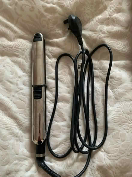 Photo of free Babyless Pro Hair Straighteners (Odd down) #1