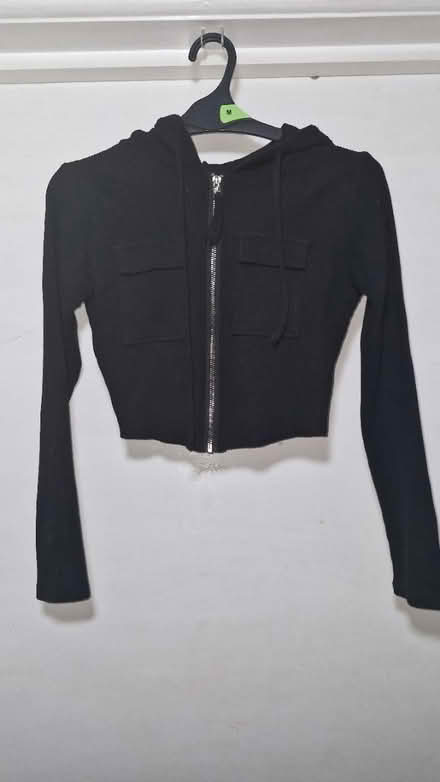 Photo of free Cropped hoodie (Lambeth SW8) #1