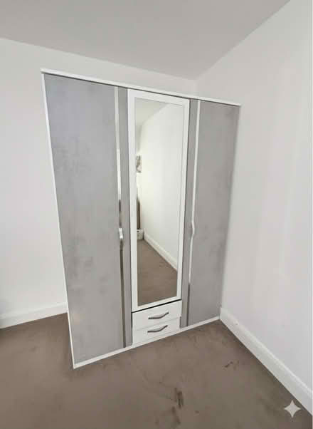 Photo of free 3 door wardrobe (Abbey Wood DA17) #1