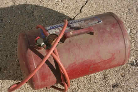 Photo of free air tank (Big Timber & Randall Rd, Elgin) #2