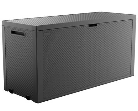 Photo of Garden storage box/trunk (Fobbing SS17) #1