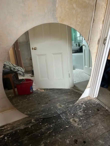 Photo of free 42” circular mirror (Manor Park E12) #1