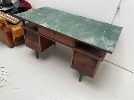 Photo of free Retro desk (Whitechapel E1) #1