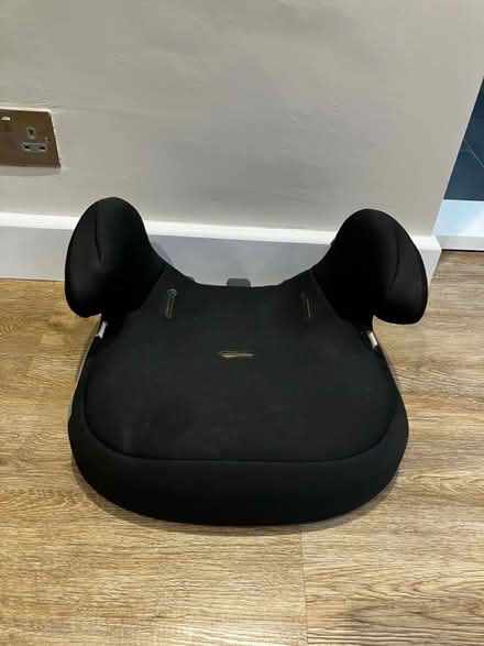 Photo of free Car seats/Booster seats (B90 Shirley) #3