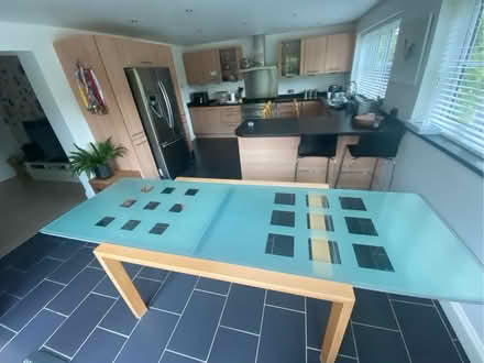 Photo of free Extendable Dining Table (DA3) #2