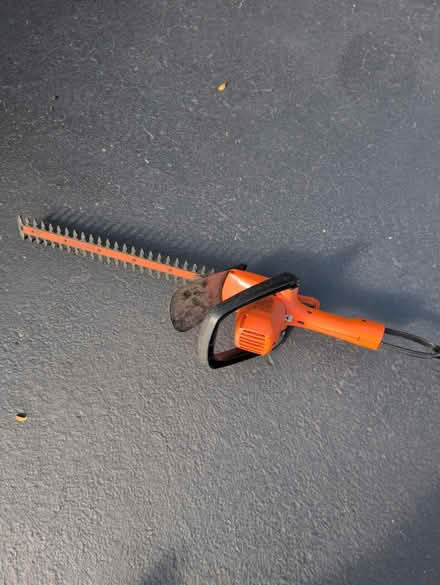 Photo of free 18" Black and Decker hedge clipper (Lake forest) #2