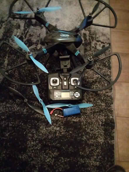 Photo of free Drone. ViperPro for spares - repair (Trowbridge. BA14) #2