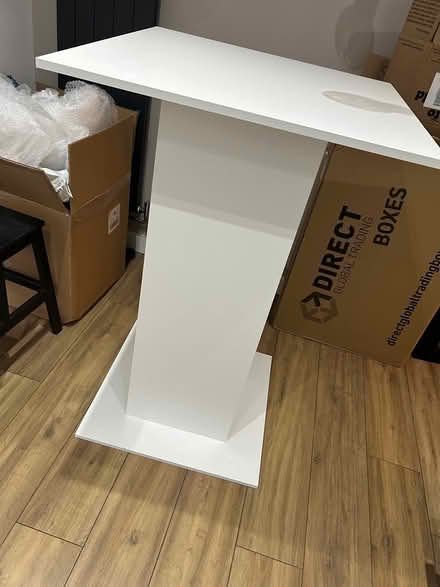 Photo of free Kitchen bar (Catshill Bromsgrove B61) #1