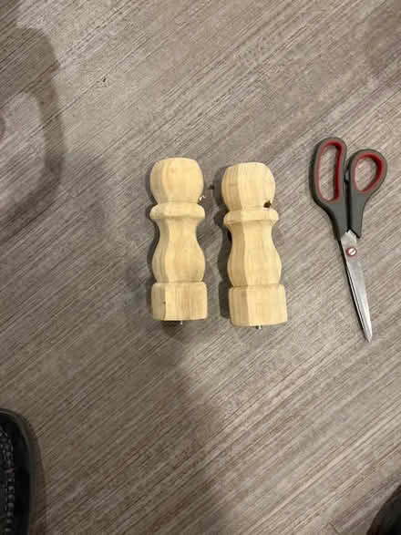 Photo of free solid, unfinished newel top (Golden Triangle) #2