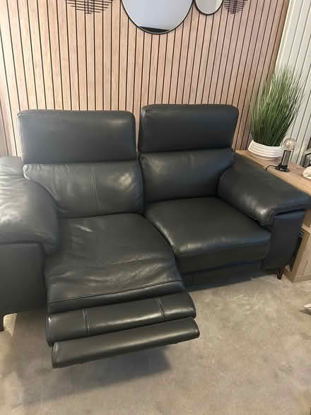 Photo of free DFS 2 seater leather recliner (Catshill Bromsgrove B61) #1