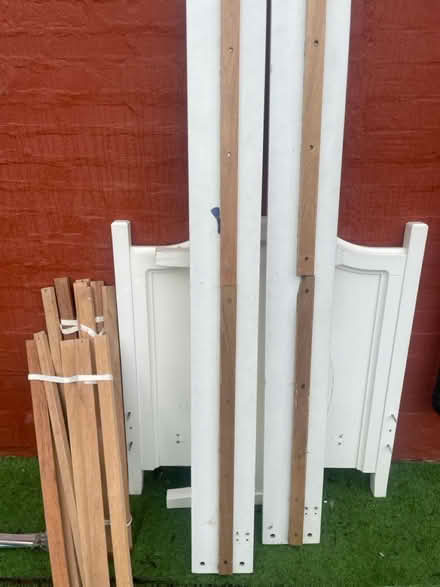 Photo of free Single bed for children (HD2 Birkby) #4