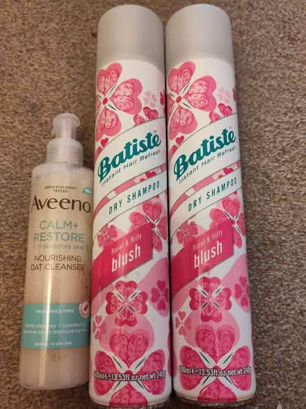 Photo of free Cleanser and dry shampoo (Llanishen, CF14) #1
