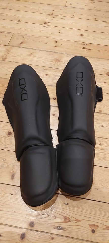 Photo of free Shin pads with foot protection (Radcliffe M26) #1