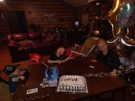 Photo of girl size 6/7 7/8 boy 2t 3t (Valley station) #1