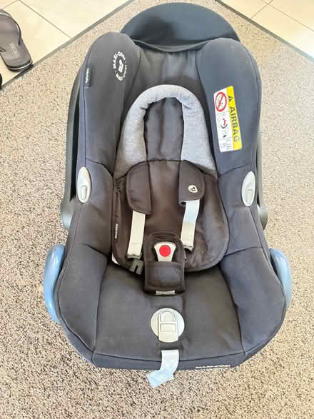 Photo of free Maxi-Cosi car seat (Oadby Lodge Farm LE2) #2