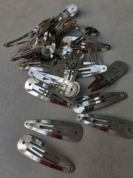Photo of free Hair clips (Southport PR8) #1
