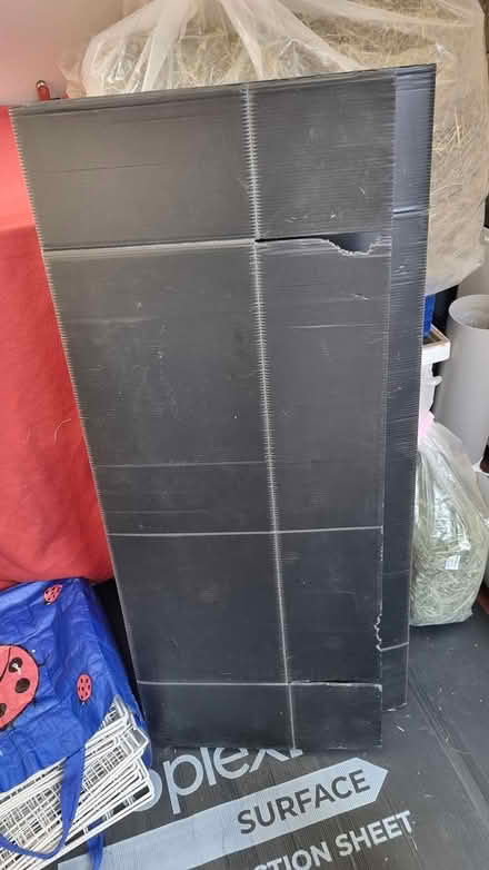 Photo of free C&C pen panels + correx (SW8 Vauxhall) #3