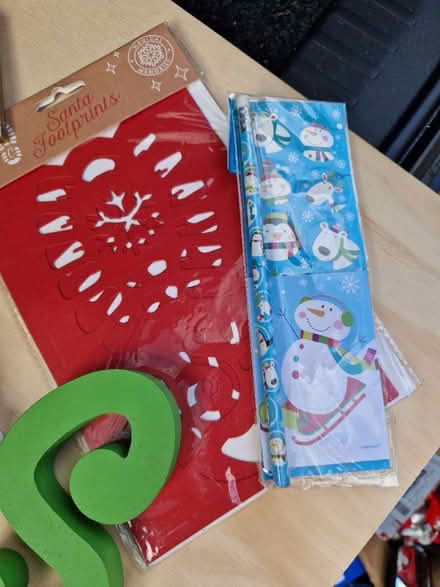 Photo of free Christmas items (Heddington SN11) #2