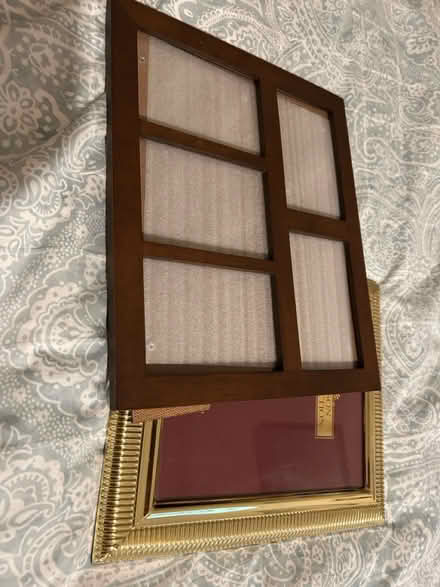Photo of free 2 photo frames (Ha2 8pw) #1
