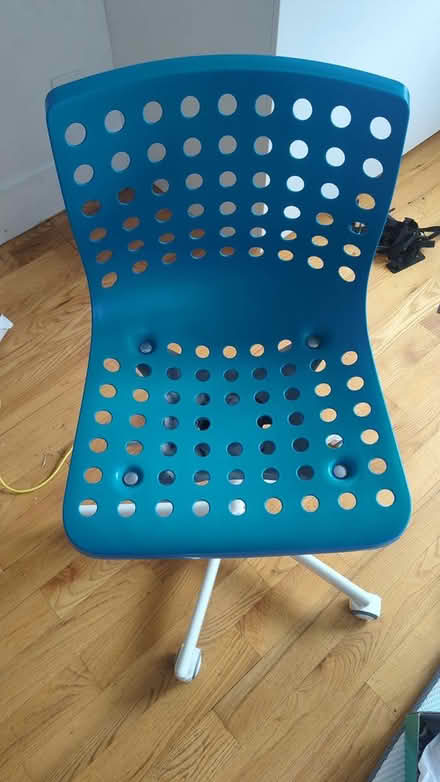 Photo of free Chair (D14) #1
