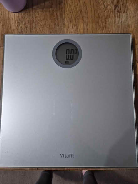 Photo of free Working bathroom scales (RG2 Shinfield) #2