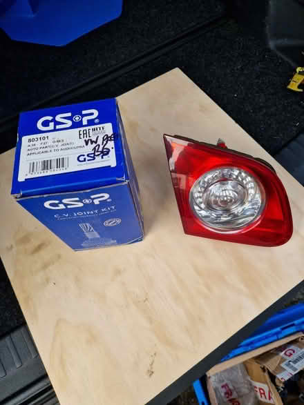 Photo of free VW B6 parts (Heddington SN11) #1