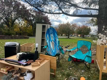 Photo of free Curb alert / many items bikes etc (Flemington) #1