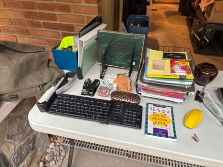 Photo of free miscellaneous items Saturday (Quaker valley area) #4