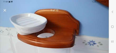 Photo of free Set of bathroom accessories (Sundon Park LU3) #2