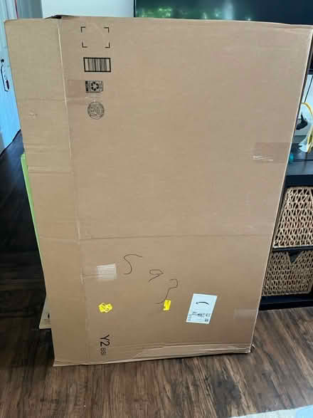 Photo of free large flat box (Lawrence/ El Camino Real) #1