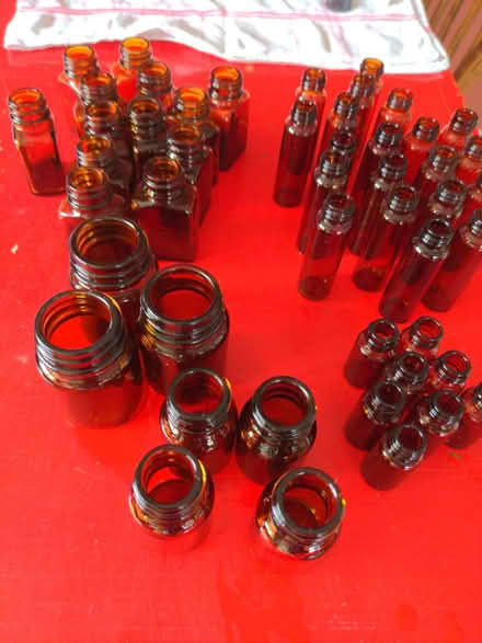 Photo of free Collection of little brown glass bottles, various sizes (Presteigne LD8) #1
