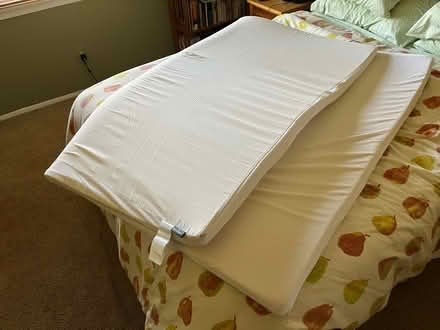 Photo of free Memory foam mattress topper queen (Between Ypsilanti and A2) #1