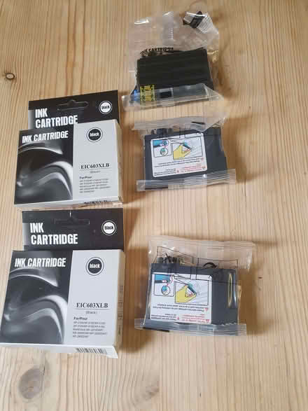 Photo of free 4 x ink cartridges. (Kingston Gate KT2) #3