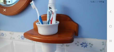 Photo of free Set of bathroom accessories (Sundon Park LU3) #1