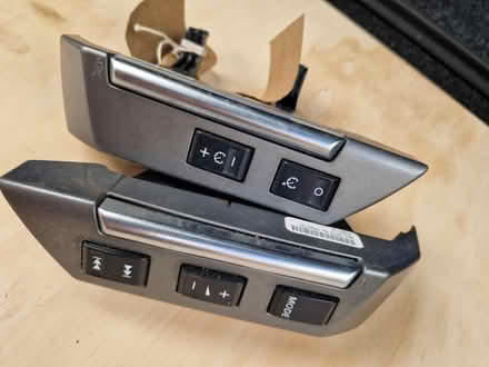 Photo of free Landrover discovery switch (Heddington SN11) #1