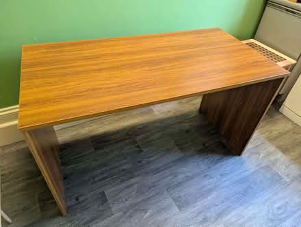 Photo of free Desk (Sevenoaks TN13) #2