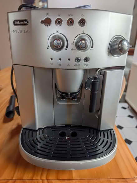 Photo of free DeLonghi Magnifica coffee mashine (Bear Flat) #1