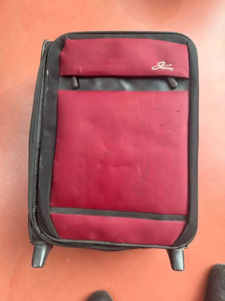 Photo of free Wheely suitcase small (Frankwell SY3) #1
